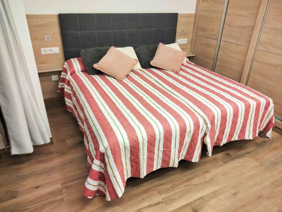 Loft La Calahorra Del Bere Con Posibilidad De Aparcamiento Pregunta Por El Pack Mas Amor コルドバ エクステリア 写真