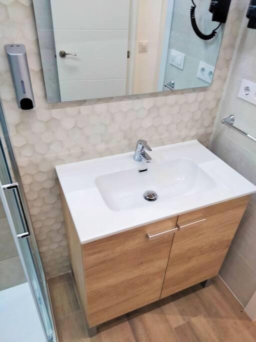 Loft La Calahorra Del Bere Con Posibilidad De Aparcamiento Pregunta Por El Pack Mas Amor コルドバ エクステリア 写真